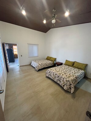 2 habitaciones, wifi y ropa de cama 
