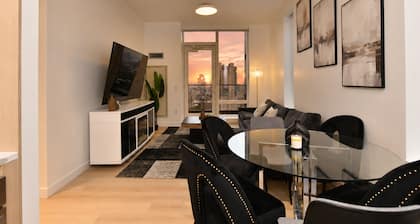 Ultra-Luxury PENTHOUSE 3BR/2BA in Prime DOWNTOWN Manhattan