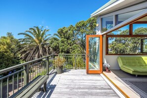 Comfort House, Sea View | Terrace/patio - Tikirau Bay Views in Oneroa  (Waiheke Island)