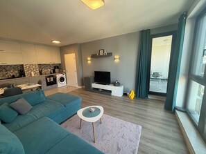 TV - Turquoise City Exotic Bliss (Sofia)