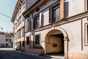 Exterior - La Promenade - district San Zeno (Verona)