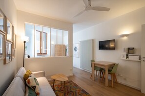 Books - La Promenade - district San Zeno (Verona)