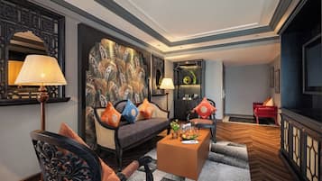 Presidential Studio Suite, City View | Minibar, in-room safe, desk, laptop workspace