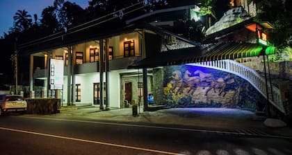 Kandy Paradise Hotel and Spa