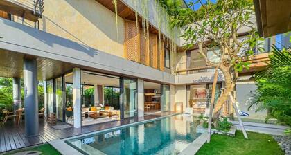 Narawangsa Villa | 4br | Rooftop West Coast View