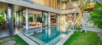 Narawangsa Villa | 4br | Rooftop West Coast View