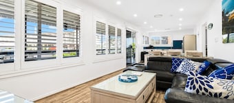 Skyes Beach House | Whole Property Upstairs Stay
