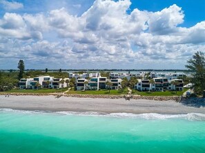 On the beach - Tamarind Gulf & Bay - 2BR Near Sand & Sunset (Englewood)