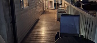 5 bed Beachfront Cabin - Pet Friendly - Sleeps 6