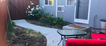 Charming 1-bedroom house in superb San Jose with AC, WiFi