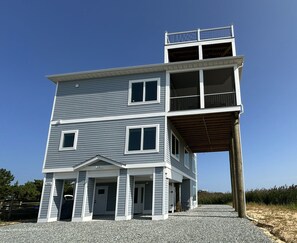 Exterior - Water Views All Around w/Rooftop Deck I Steps to Beach I Elevator I Pet Friendly (Milton)