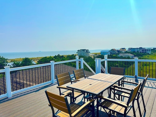 360 Water Views I Steps to Beach I Rooftop & Screened Deck I Elevator I Dog Welc
