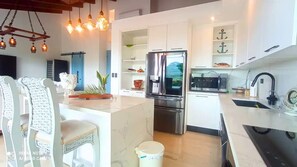 Fridge, microwave, stovetop, dishwasher - Family Golf Getaway (Puerto Plata)