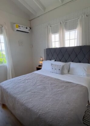 3 bedrooms, desk, iron/ironing board, free WiFi - Centrally located COUVA Family Home. Relax, Explore, and Stay Secure! (Couva)