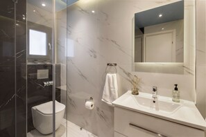 Dusche, Haartrockner