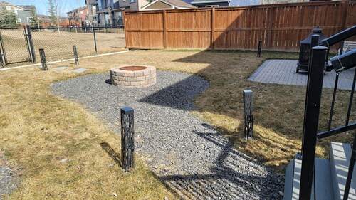 Cozy, Work, Play/Park, BBQ/Patio, Gym, Walk/Trails. Entire guesthouse in Calgary