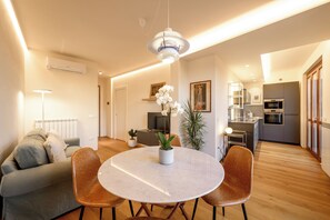 Interior - Montalcino Tuscany Home - Apartment "C" Terrace (Montalcino)