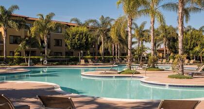 Charming 3-bedroom resort with AC, fitness room in brilliant Carlsbad