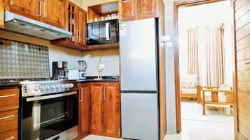 Apartemen Klasik, 2 kamar tidur, dapur kecil | Dapur pribadi