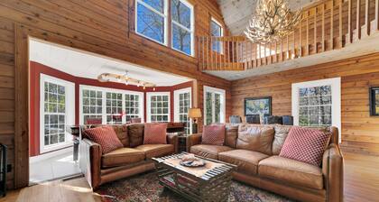 Amazing Connestee Mountain Home Hideaway