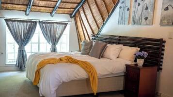 7 bedrooms, iron/ironing board, WiFi, bed sheets