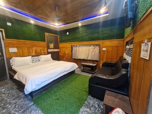 Deluxe Cottage | Free WiFi - Shree Murlidhar Farm and resort (Mendarda)