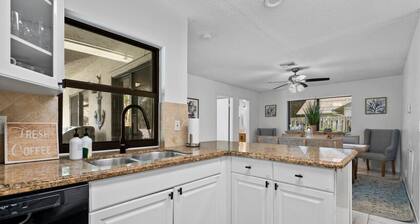 Pet Friendly 8 Min to Atlantic Ave w/ Heated Salt Pool