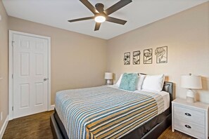 5 dormitorios, escritorio, wifi