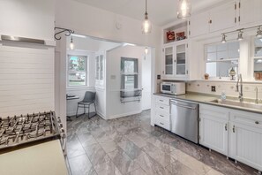 Fridge, microwave, oven, stovetop - Walk to Main Street: Charming Roswell Home! (Roswell)