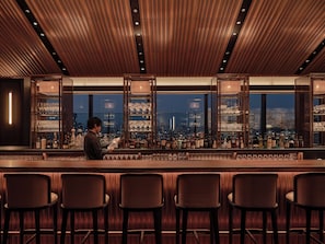 Bar (on property) - Patina Osaka (Osaka)