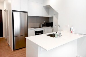 Private kitchen - 3-bedroom Coronet Peak Villas by Swiss-Belresort (Queenstown)