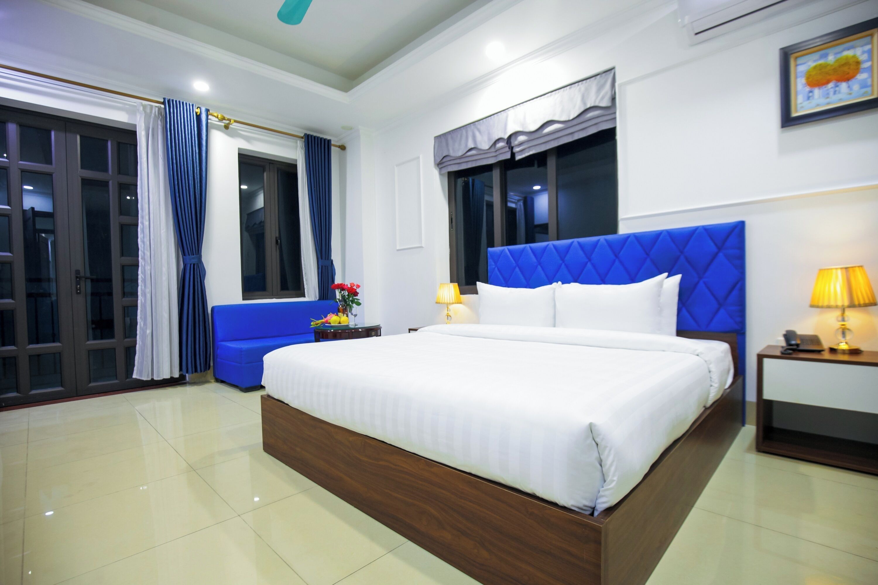 Photo - Hanoi Shining House