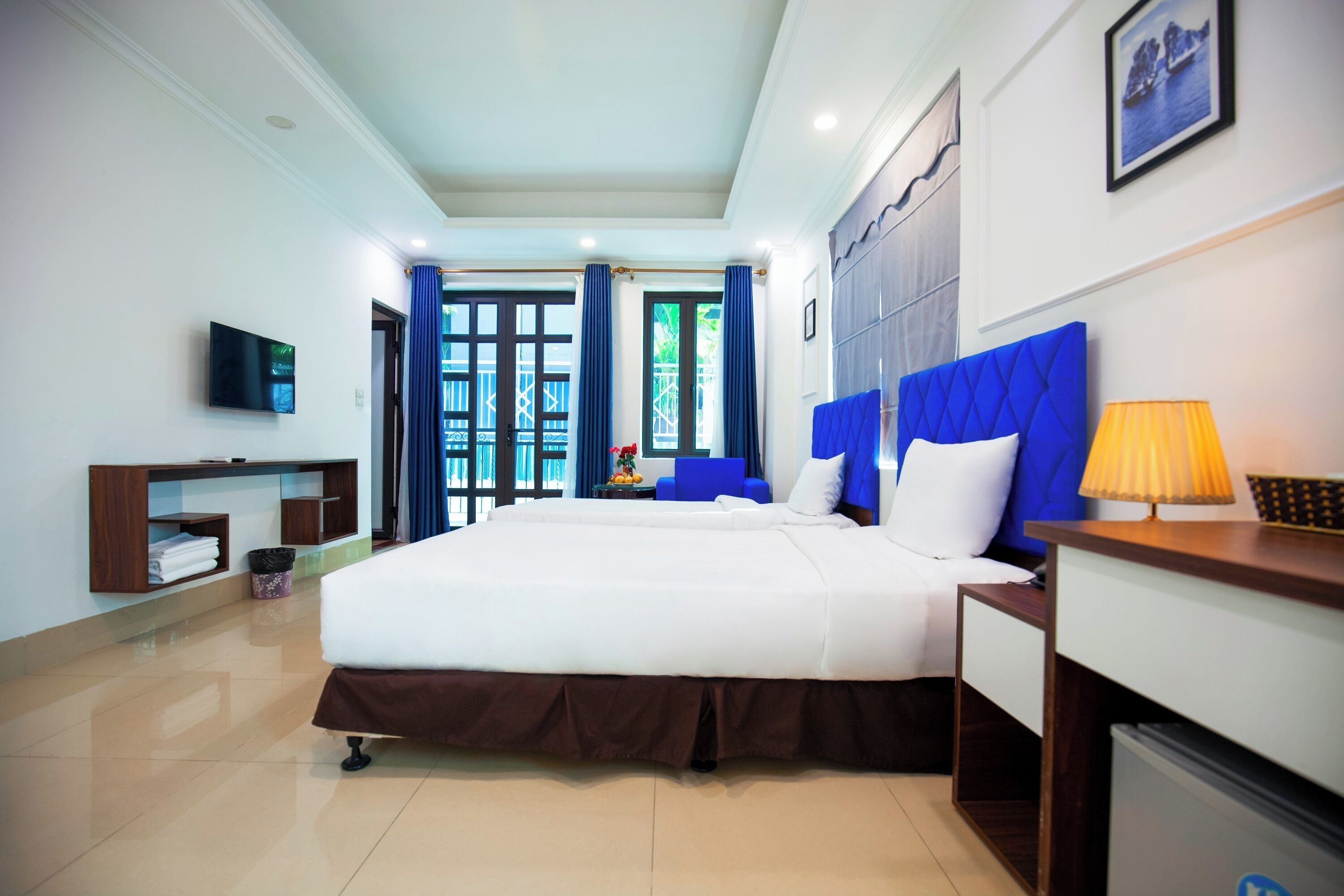 주니어 더블룸 또는 트윈룸, 마당 전망 | 책상, 무료 WiFi, 침대 시트