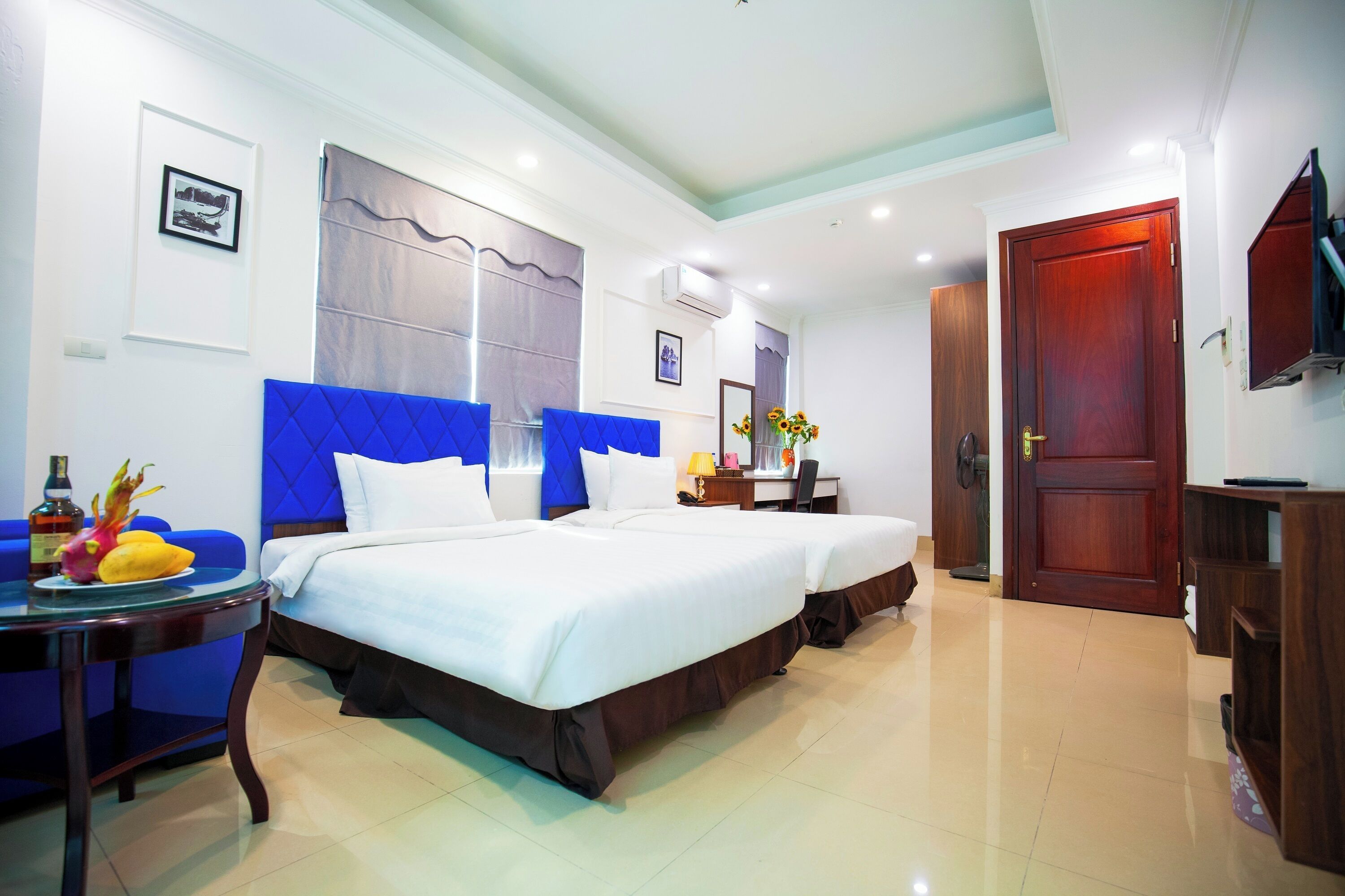 Photo - Hanoi Shining House