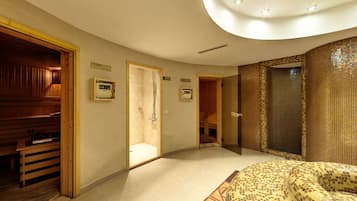 Sauna seca, banheira de hidromassagem, sauna a vapor