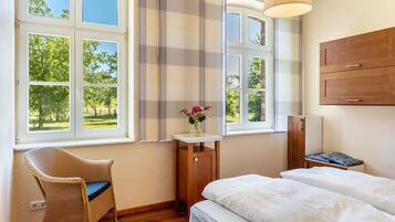 7 Schlafzimmer, kostenloses WLAN, BettwÀsche