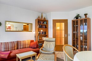 Televisión, reproductor de DVD y estéreo 