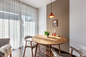 Dining - Apartment 'Linnea' with Balcony and Wi-Fi (Bad Bellingen)