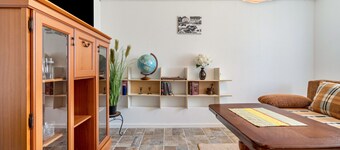 Apartment 'Appartement Onkel Fritz' with Shared Garden