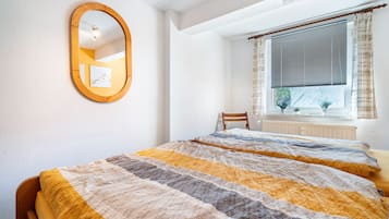 2 bedrooms, free WiFi, bed sheets