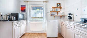 Apartment 'Fewo Bauer Mecke' with Shared Garden