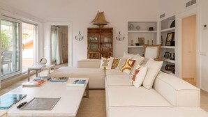 Unclassified image, 3 of 40, button - Calm And Luxury - Apartment In San Roque (San Roque)