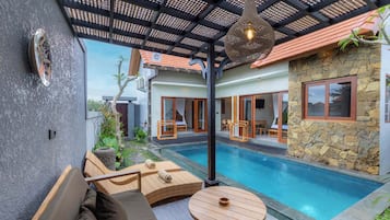 Vila família | Área de estar | TV de tela plana