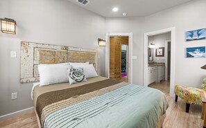 9 bedrooms, iron/ironing board, free WiFi, bed sheets