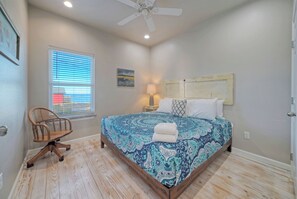 21 bedrooms, iron/ironing board, free WiFi, bed sheets