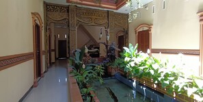 Interior - Hotel Lallangan (Makale)