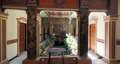 Hotel Lallangan