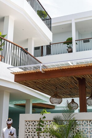 Interior - Coco & Pineapple Pants Hostel (Canggu)