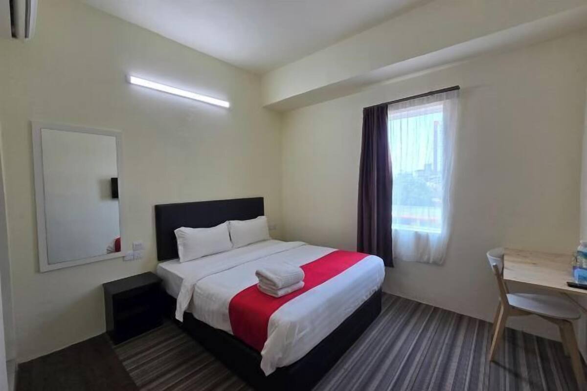 1 bedroom, desk, iron/ironing board, free WiFi