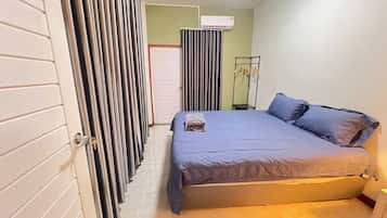2 Bedrooms House | 2 間臥室、書桌、熨斗/熨衣板、免費無線上網